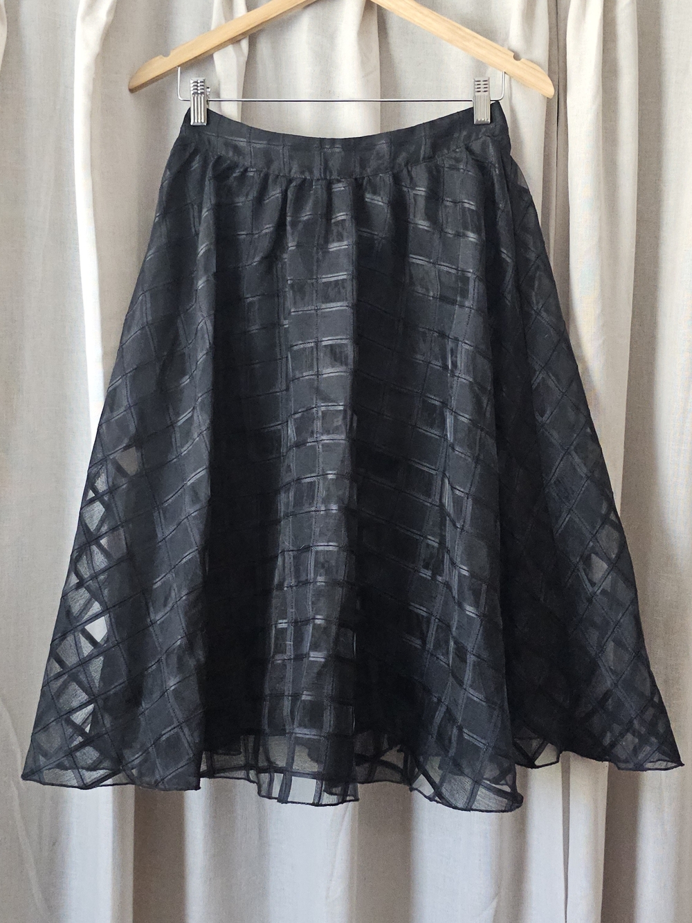 GRACIA Black Sheer Grid Overlay Circle Skirt – Size Small